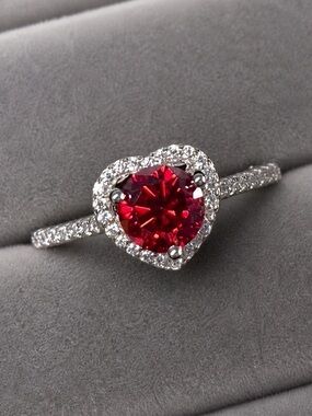 Moissanite 1.0 CT Garnet Heart Halo Ring Set in .925 Silver